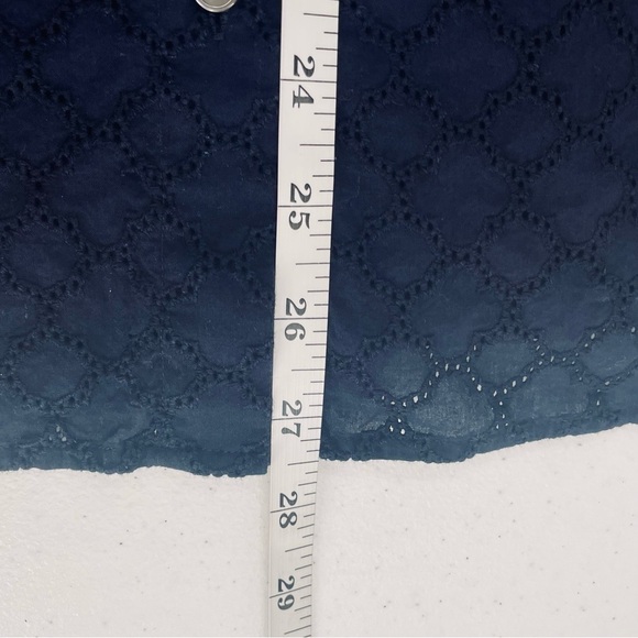 Talbots Navy Eyelet Button Front 100% Cotton Layering Summer Office Blouse Top - Picture 7 of 8